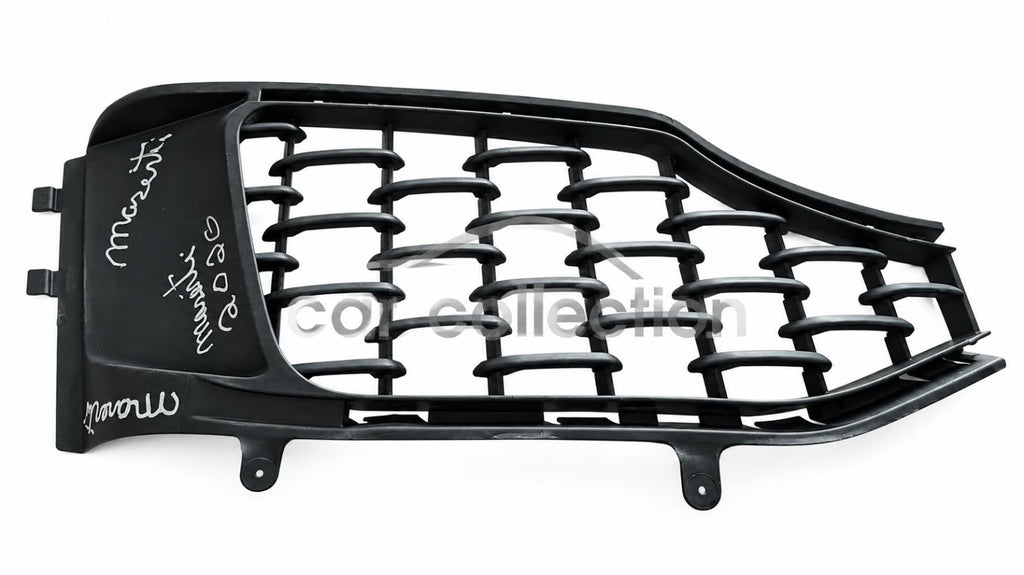 PARRILLA INFERIOR DELANTERA RH, MASERATI LEVANTE, 2020#67004-1952DX