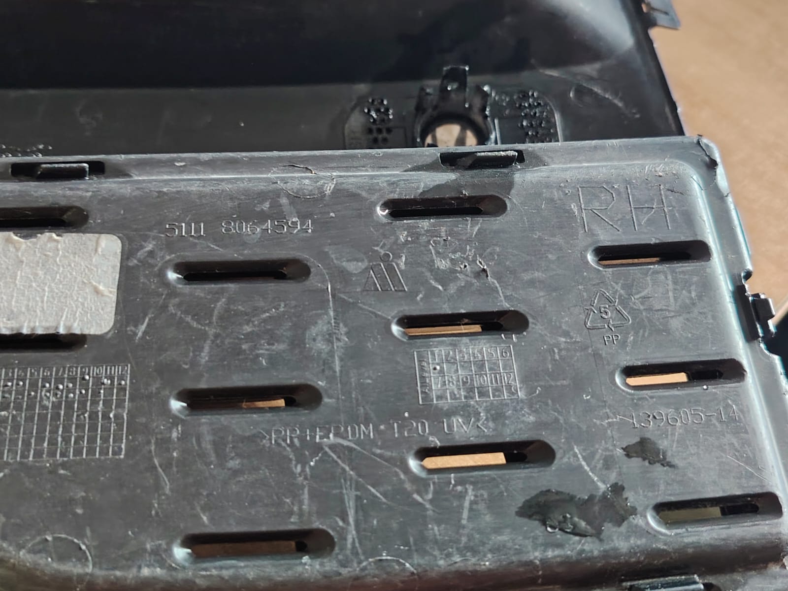 PARRILLA DELANTERA INFERIOR RH, BMW X3 GOI, 2018#13960514