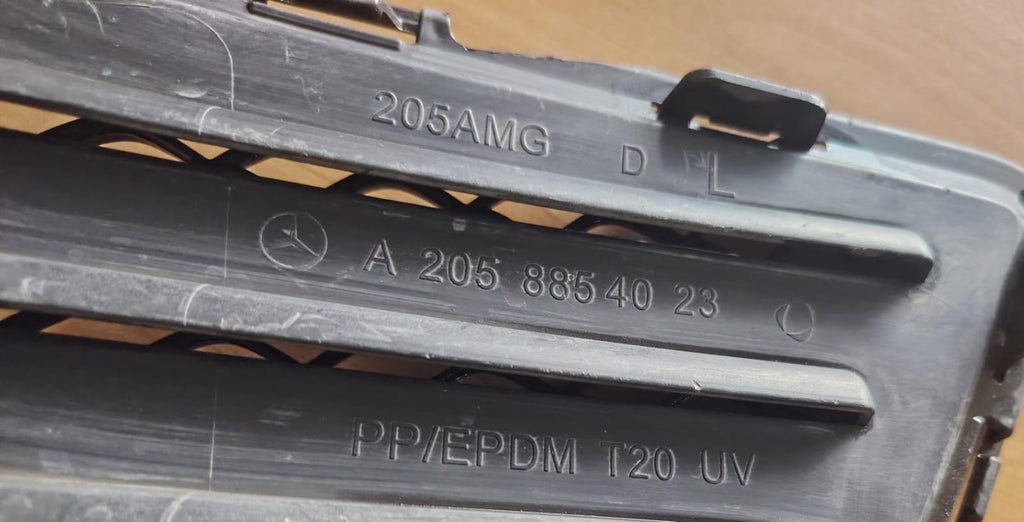 PARRILLA DELANTERA INFERIOR LH, MERCEDES BENZ CLA-C200, 2015-2018#A2058854023